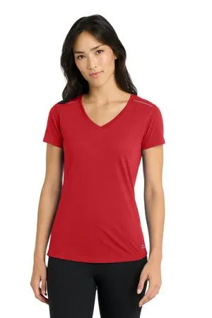 OGIO  Ladies Peak V-Neck Tee. LOE337